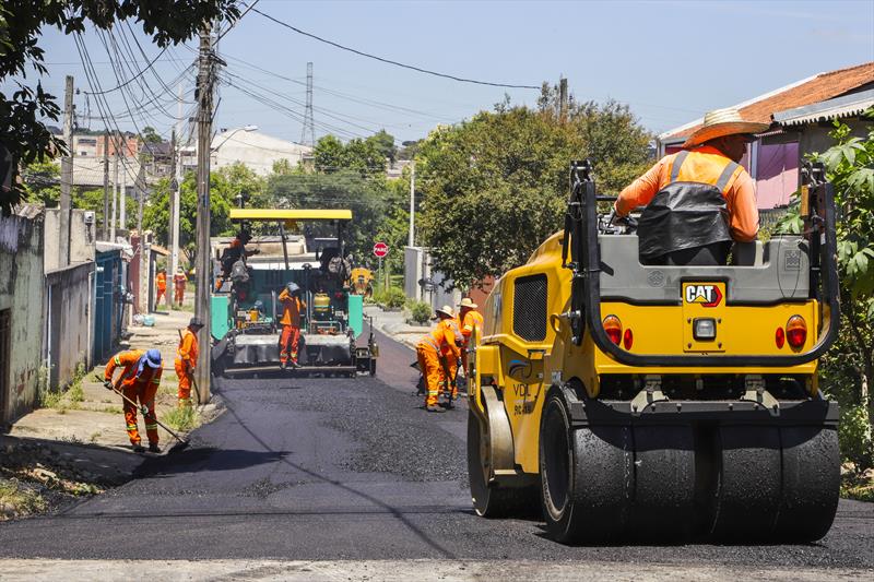 Semana começa com obras em 21 ruas da Vila Barigui da Cidade Industrial de Curitiba