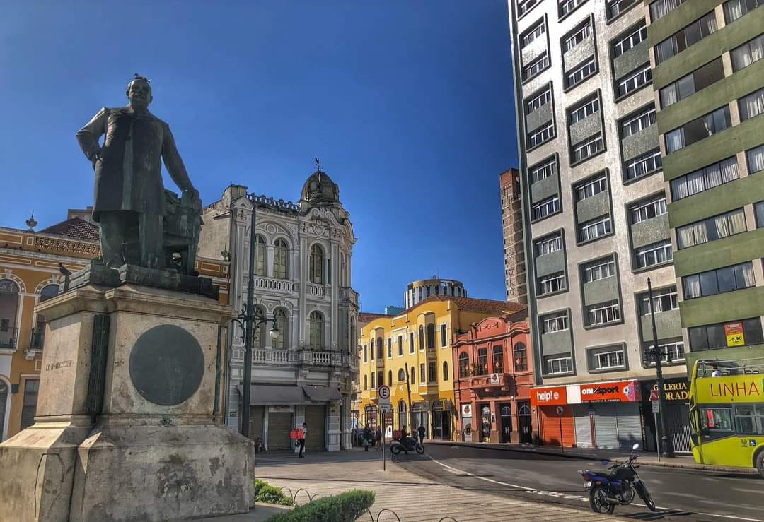 Você conhece a Praça Generoso Marques?