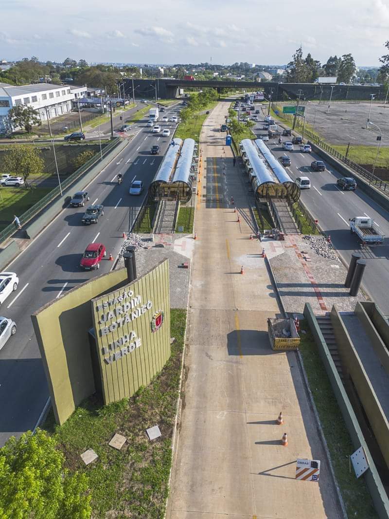 Curitiba Inaugura estações-tubo Solar e Jardim Botânico com ampliação de linhas